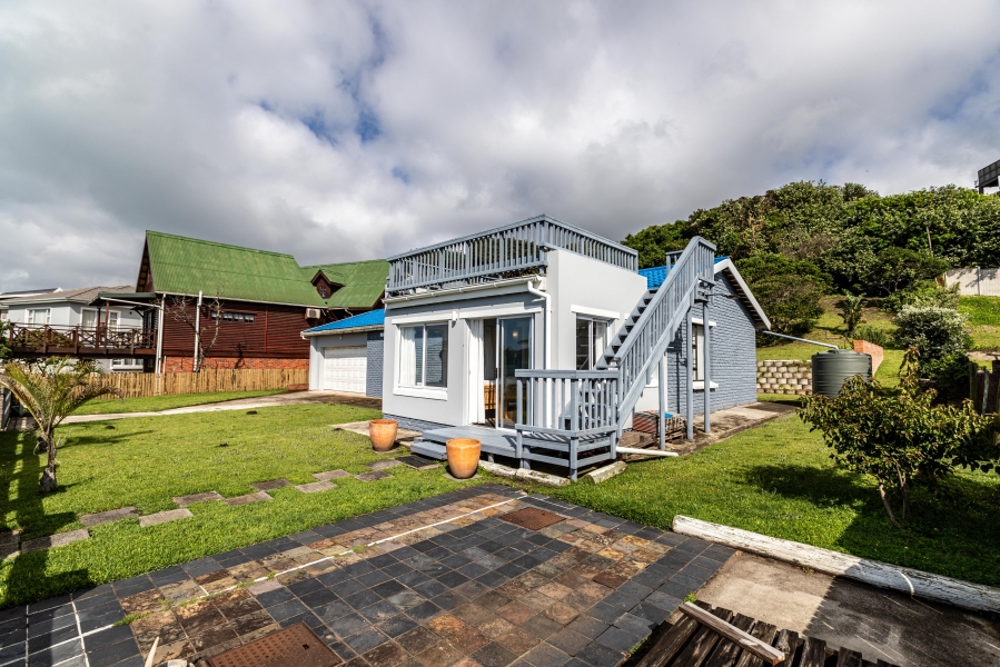 3 Bedroom Property for Sale in Kidds Beach Eastern Cape